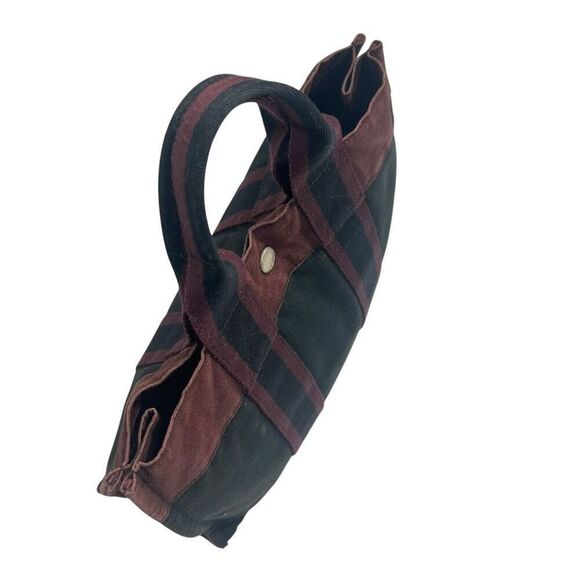 Hermès Fourre-Tout PM Black and Burgundy Canvas Tote Bag - Picture 3 of 13